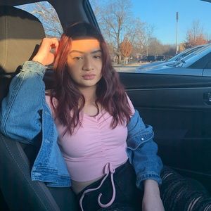 Meet your Posher, Jennifer